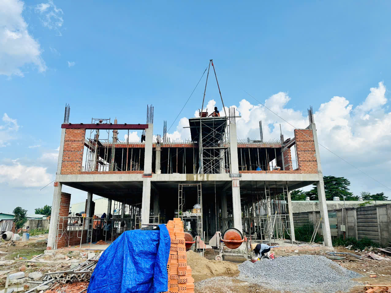 Thi công hoàn thiện nội thất: Sai lầm khiến bạn mất tiền tỷ & cách phòng tránh